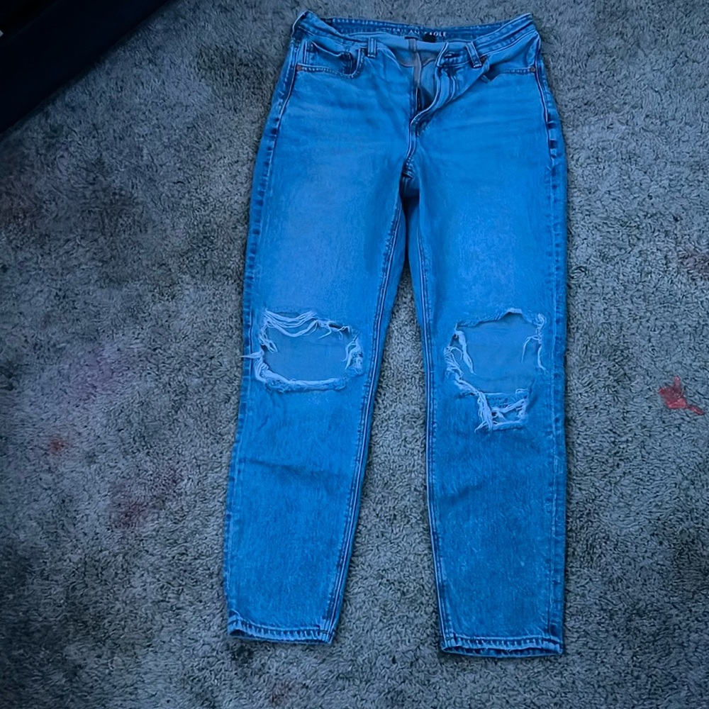 American eagle strait leg blue jeans size 6